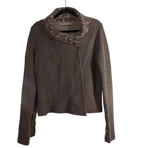 Made In Italy Wool Brown Sweater with Patterned Collar